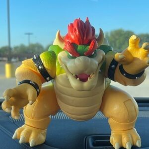 Nintendo Bowser Action Figure - Not tested